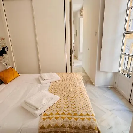 Gadir Centro * Cadiz