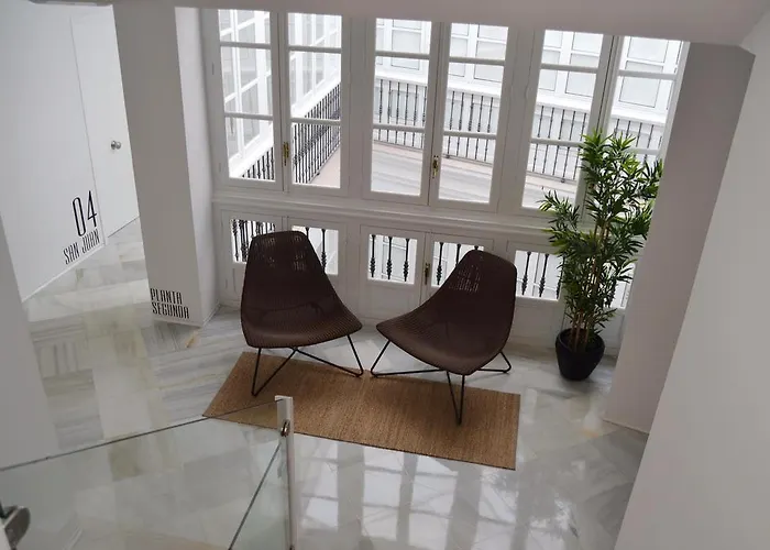 Gadir Centro * קדיז